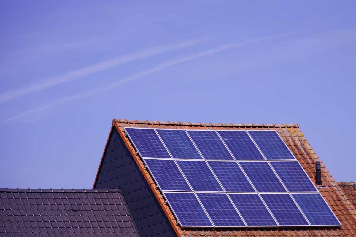 Plug-in solar panels now legal in UK
